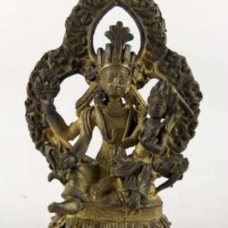 Figur, Nepal, 19./20. Jh., Shiva und Pavati, umgeben von einer Mandorla, sehr feiner Guss mit Resten einer Vergoldung, schöne Patina, Gebrauchsspuren. H: 13 cm, www.beyreuther.de