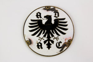 ADAC Plakette, – Kunst + Antiquitäten Jürgen Beyreuther