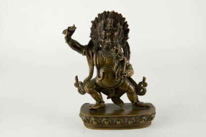 Bronzefigur, Tibet, um 1900 oder älter, Vajrapāṇi, eine der ersten Bodhisattvas im Mahayana Buddhismus. Er ist der Beschützer und Führer des Gautama Buddha und symbolisiert die Kraft Buddhas, sehr feine Ausarbeitung mit minimalen Resten einer Versilberung, Vergoldung und roter Bemalung, Mandorla fehlt, Sockel verschlossen, Gebrauchsspuren. H: 24 cm, Figure, Tibet, bronze, about 1900 or older, Vajrapāṇi is one of the earliest-appearing bodhisattvas in Mahayana Buddhism. He is the protector and guide of Gautama Buddha and rose to symbolize the Buddha's power, very fine worked, used, www.beyreuther.de