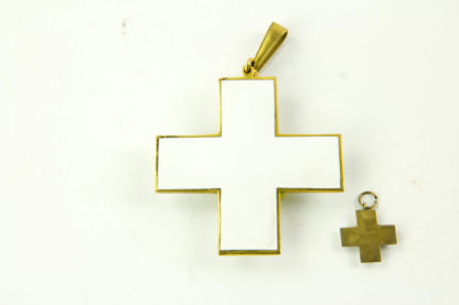 Ehrenzeichen, Deutsches Rotes Kreuz, Ausgabe 1922-1934, Ehrenzeichen I. Klasse mit Miniatur im Etui, Band fehlt, guter Zustand. H: 8 cm, B: 5 cm.