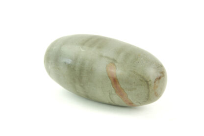 3 Shiva Lingam Steine, 20. Jh., Symbol des Phallus als Sinnbild des Shivas, unbeschädigt, 2x L: 20 cm, 1x L: 10 cm.