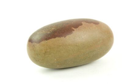 3 Shiva Lingam Steine, 20. Jh., Symbol des Phallus als Sinnbild des Shivas, unbeschädigt, 2x L: 20 cm, 1x L: 10 cm.